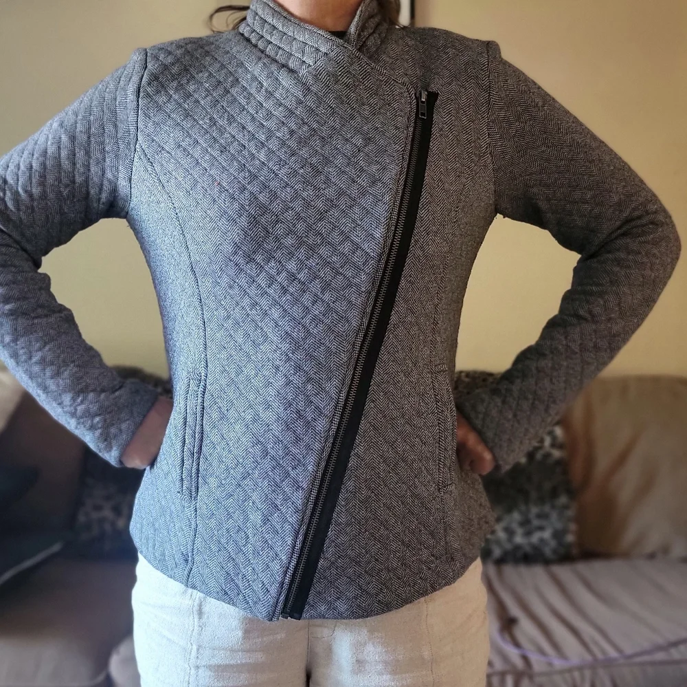 Jacket - Picture 4 of 4